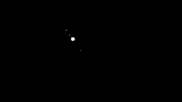 Jupiter mit vier Monden