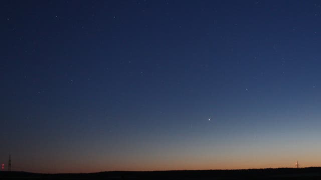 Jupiter über dem Nordwesthorizont