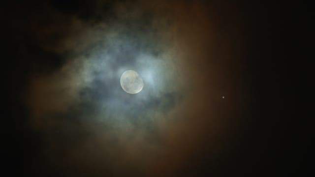 Konjunktion Jupiter-Mond am 2. November 2012