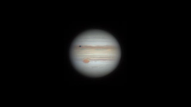 Jupiter und Schatten von Io am 19. Juli 2019