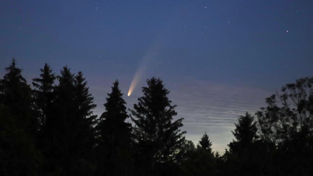 Komet C/2020 F3 NEOWISE am 8. Juli 2020