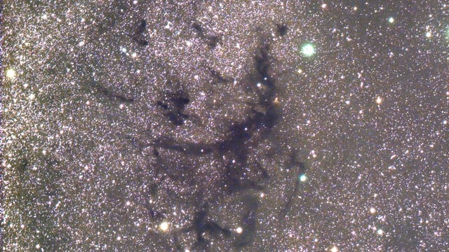 LDN 673, Dunkelwolken im Adler