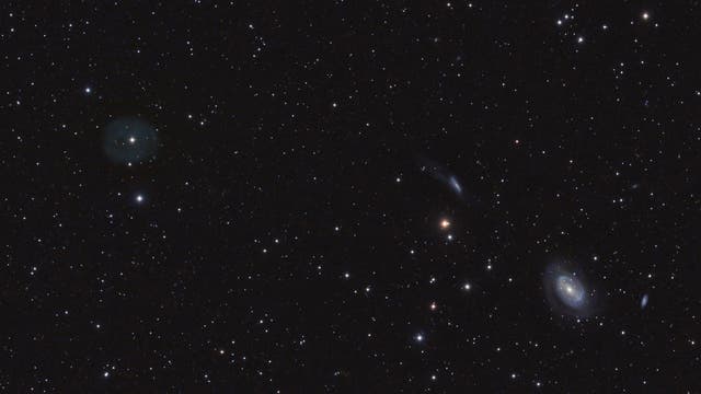 LoTr 5 und NGC 4725
