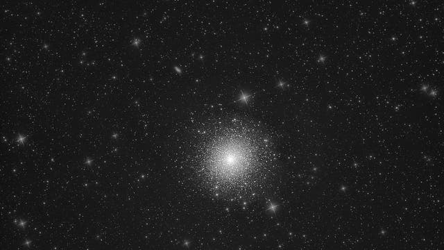 Kugelsternhaufen Messier 13