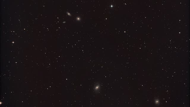 Galaxien im Bereich des Sternbilds Löwe (Leo)