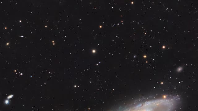  Messier 106 und Umgebung