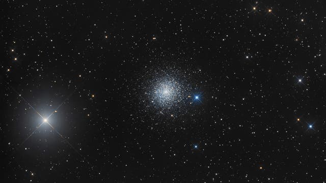 Kugelsternhaufen Messier 30