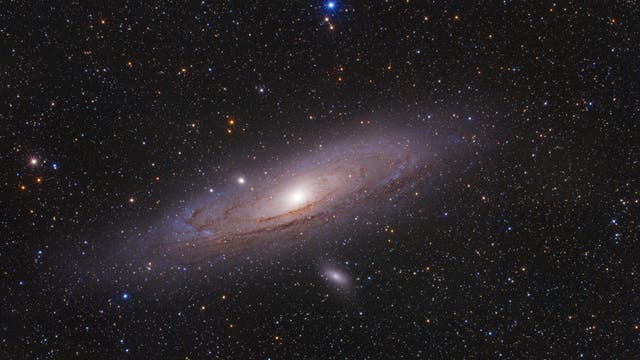 Andromeda-Galaxie mit Halo