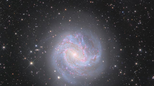 Messier 83