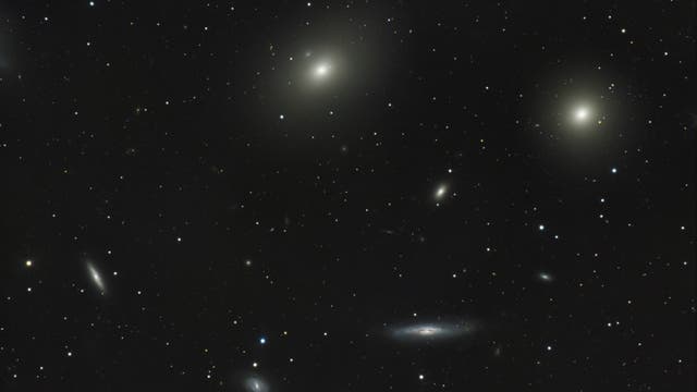 Galaxien in der Markarian-Kette