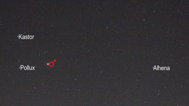 Mars im Sternbild Zwillinge (Objekte beschriftet)