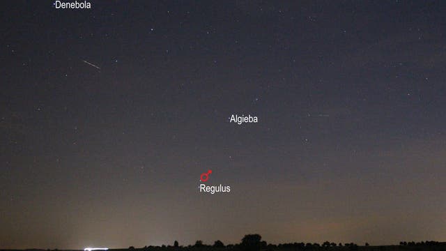 Konjunktion zwischen Mars und Regulus am 17. Juni 2025 (Objekte beschriftet)