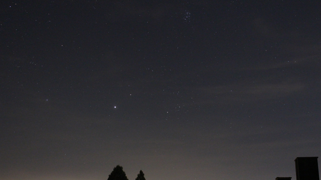 Mars und Jupiter im Sternbild Stier