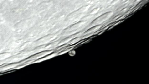 Mond streift Mars, Detail 2