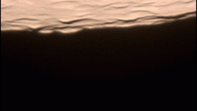 Enge Begegnung von Mars und Mond am 24.12.2007