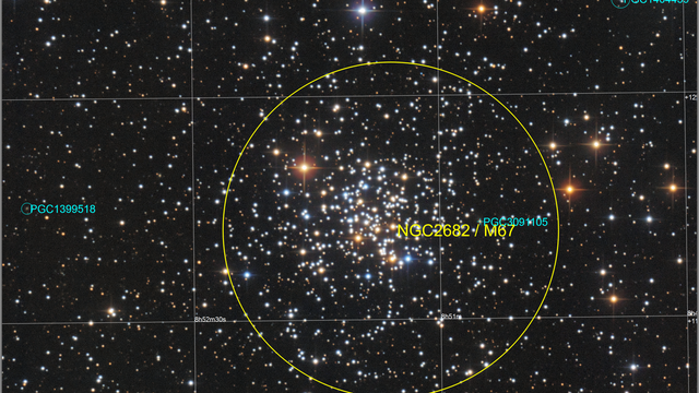 Messier 67 (NGC 2682) mit Objektidentifizierung