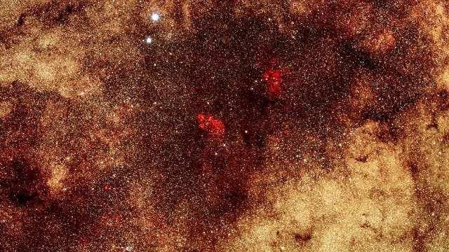 Katzenpfotennebel NGC 6334 und Umgebung