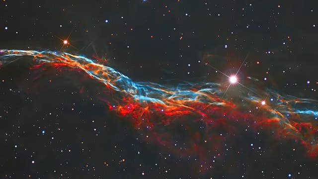 Sturmvogel im Cirrusnebel (NGC 6960) | Ausschnittvergrößerung | Remastering