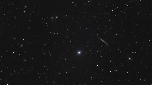 NGC 100 in den Fischen
