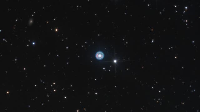 Eskimonebel, NGC 2392