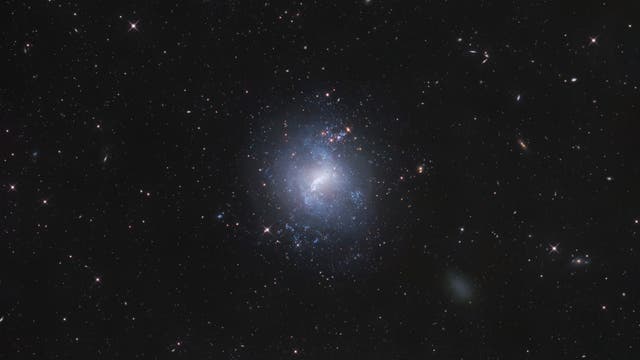 Die irreguläre Galaxie NGC 4214/4228