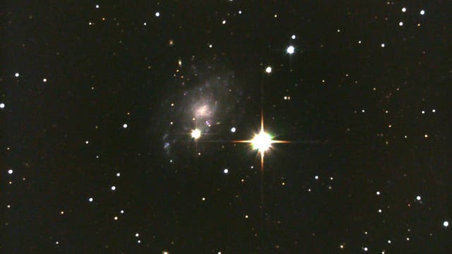 NGC 45: eine vernachlässigte Galaxie im Sternbild Walfisch