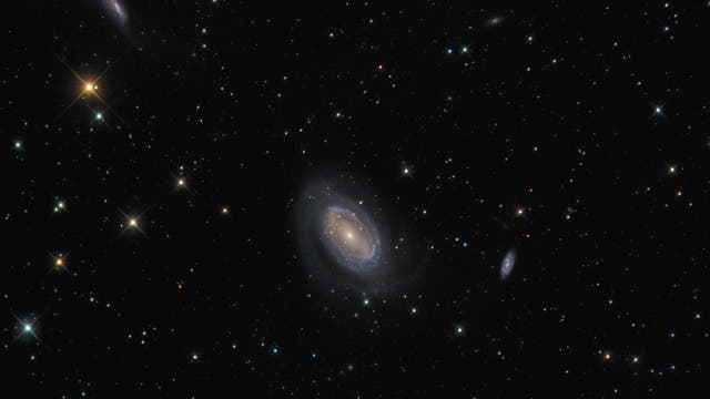 NGC 4725 und NGC 4747