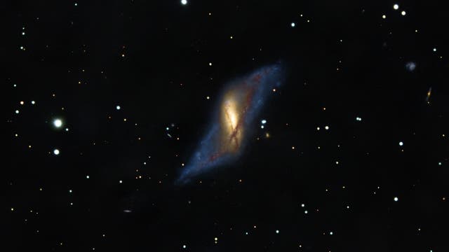 NGC 660 polar ring galaxy 