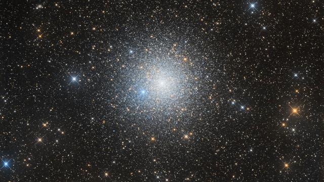 Der große Kugelpfau: NGC 6752