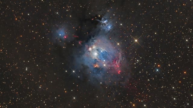 NGC 7129, Kosmische Rosenknospe