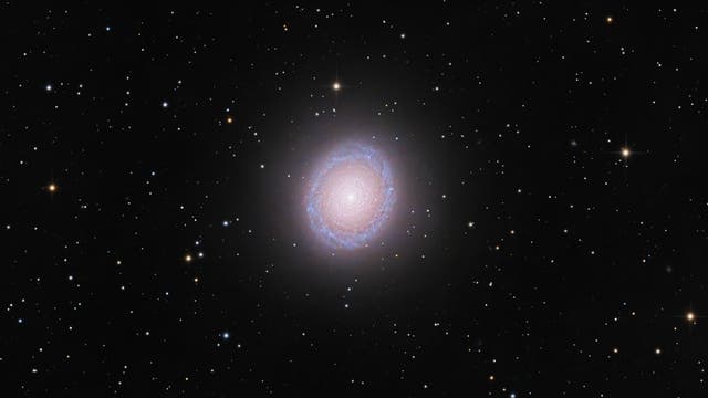 NGC 7217