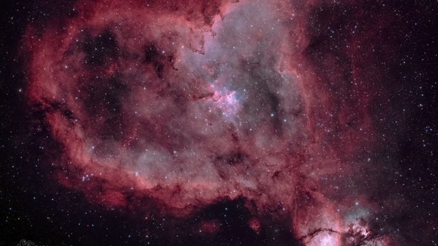Herznebel (NGC 896 / IC 1805)