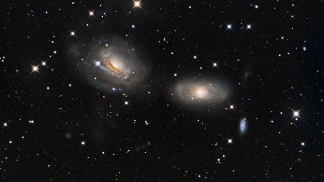 NGC 3166
