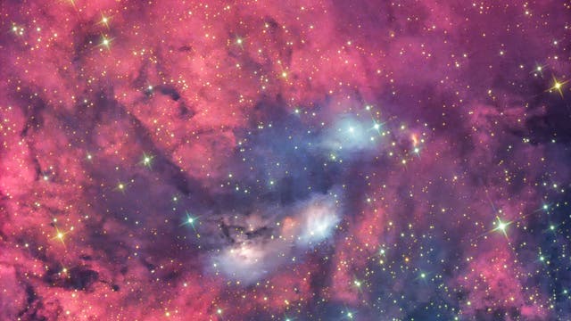 NGC 6914