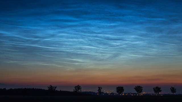 Leuchtende Nachtwolken am Morgen des 14. Juni 2019