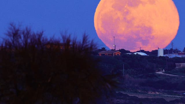 Red Moon Sicily  