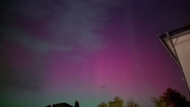 Wunderschöne Polarlichter über Harsewinkel, NRW