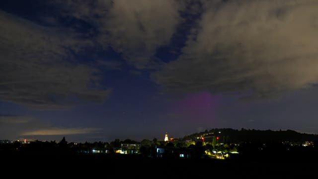 Polarlicht über der Herrenberger Stiftskirche