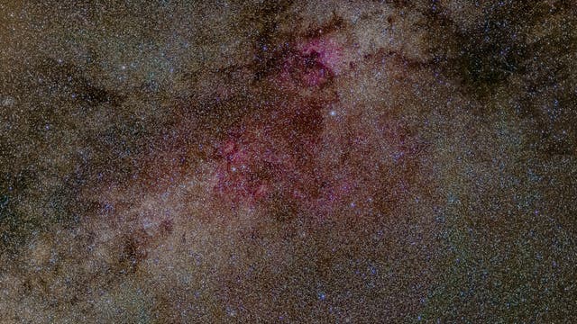 Ausschnitt der Milchstraße im Sternbild Schwan