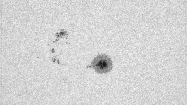 Sonnenfleckengruppe AR2082