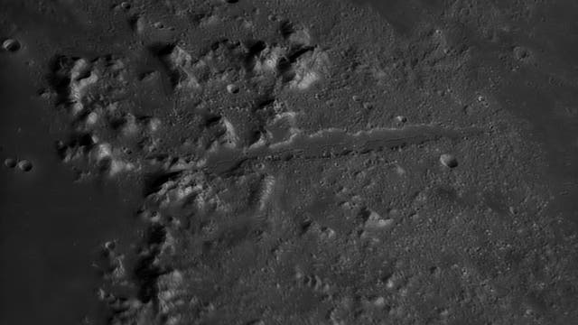 Mond - Vallis Alpes