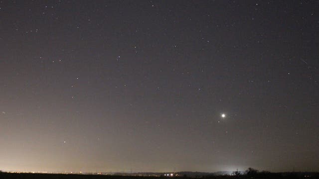 Venus und Saturn am Abendhimmel