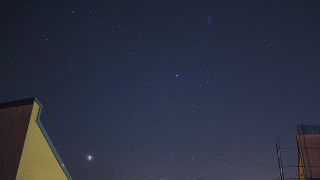 Jupiter im Sternbild Stier und Venus nahe der größten westlichen Elongation