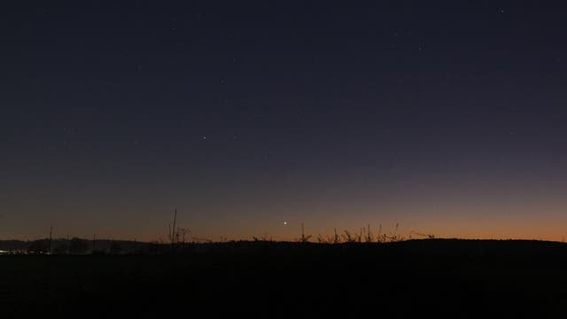 Venus und Saturn am Abendhimmel
