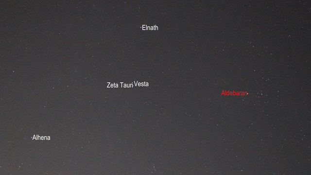 Vesta bei Zeta Tauri (Objekte beschriftet)
