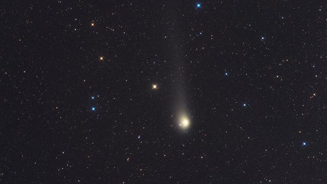 Komet C/2015 K5 LINEAR 