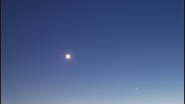 Venus und Mond am goldenen Tor der Ekliptik