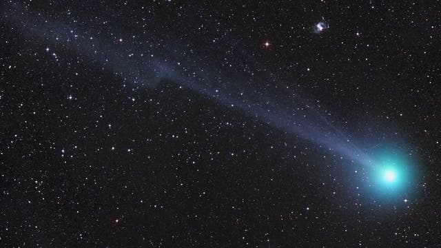Komet C/2014 Q2 Lovejoy mit Schweifabriss und M 76