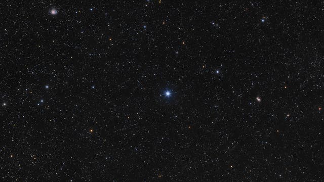 Alkaid, Messier 51 und 101 im Weitfeld