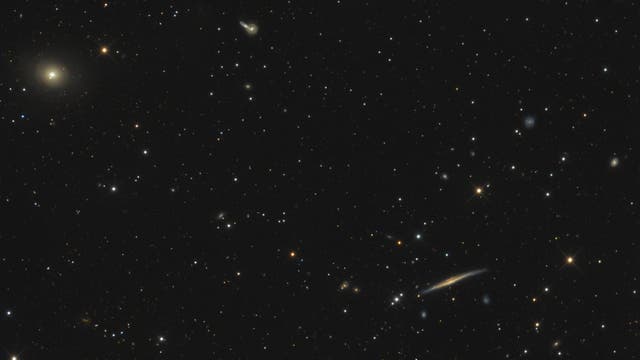 NGC 5529 und NGC 5557
